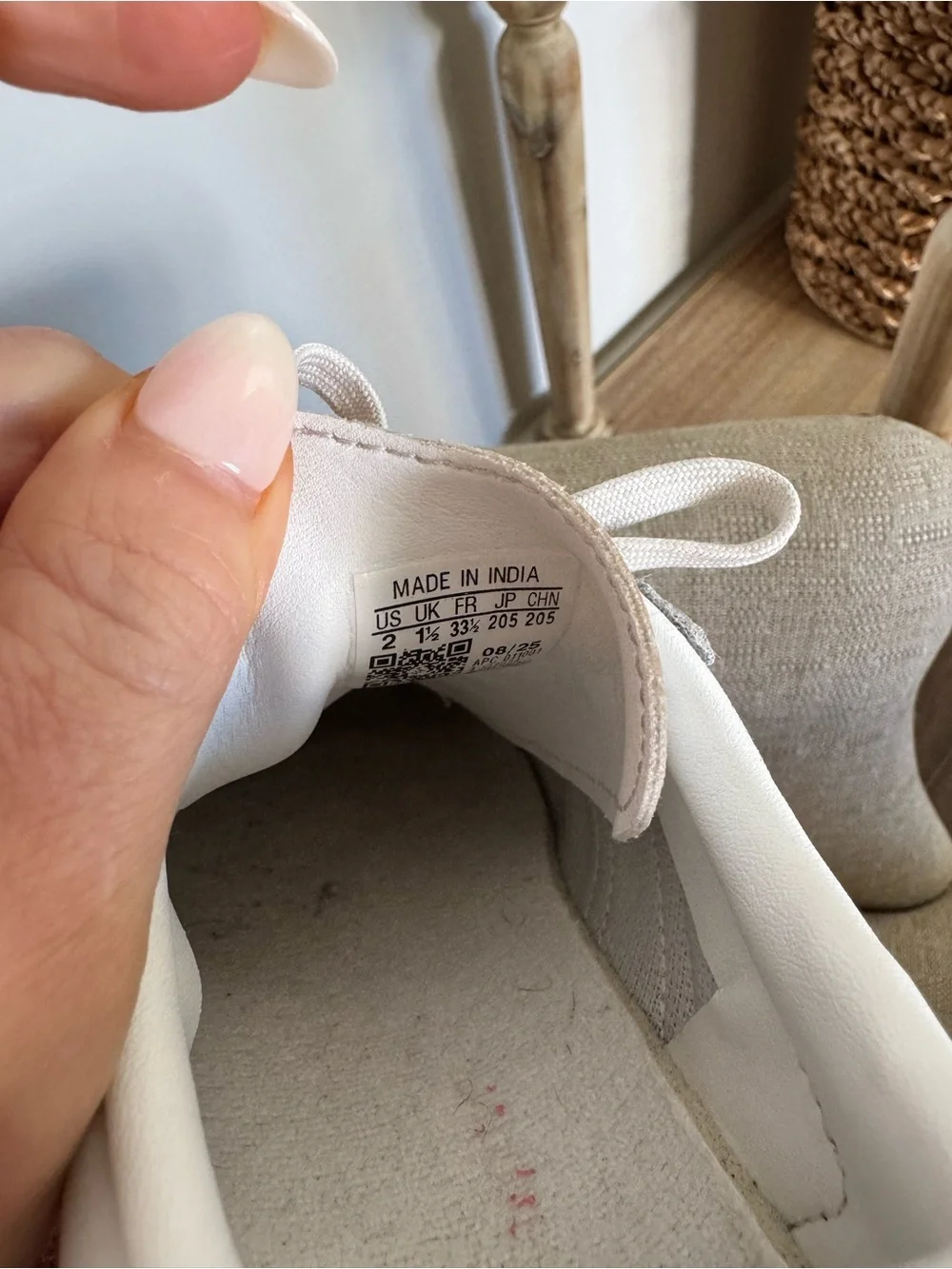 adidas Kids Sneakers in White and Pink with Gum Sole size 3